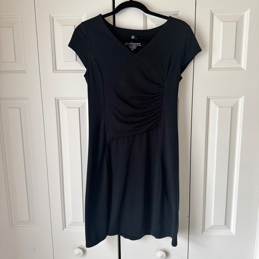 Kuhl Black Short Sleeve Surplice Ruched Dress Coolmax Tencel‎ Blend XS